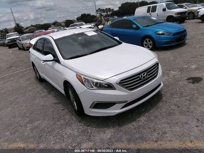 2016 HYUNDAI SONATA 2.4L SE - 5NPE24AF6GH304053