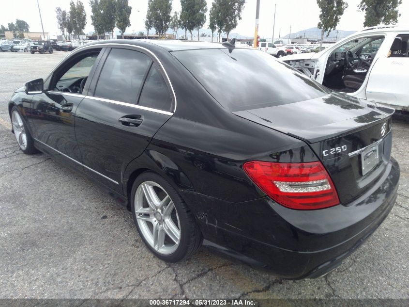 2013 MERCEDES-BENZ C-CLASS C 250 - WDDGF4HB2DA801528