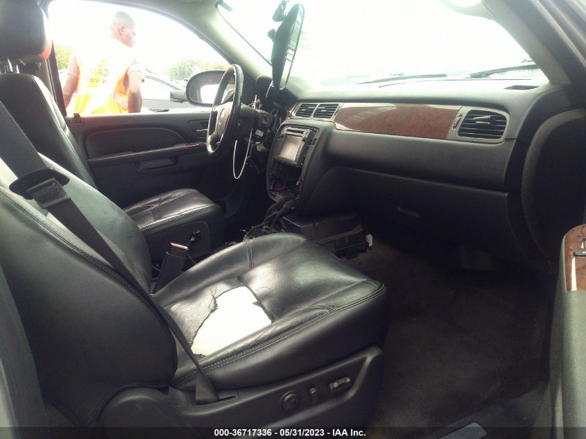 2013 CHEVROLET TAHOE LTZ - 1GNSKCE09DR371793