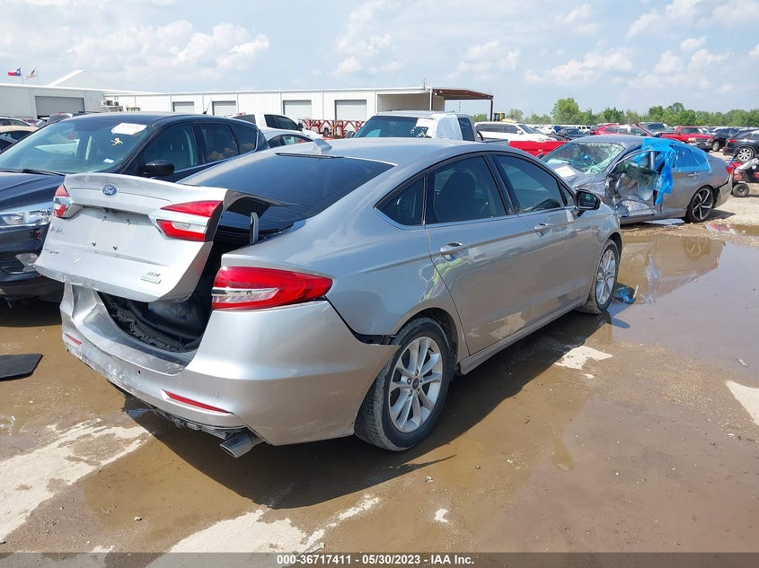 VIN 3FA6P0HD3LR260559 2020 FORD FUSION SE