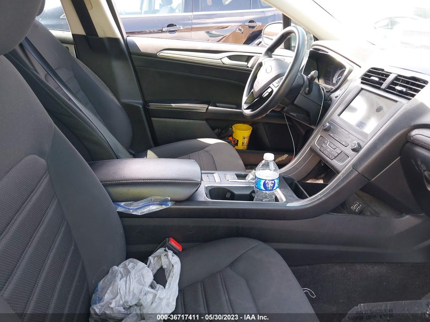 VIN 3FA6P0HD3LR260559 2020 FORD FUSION SE