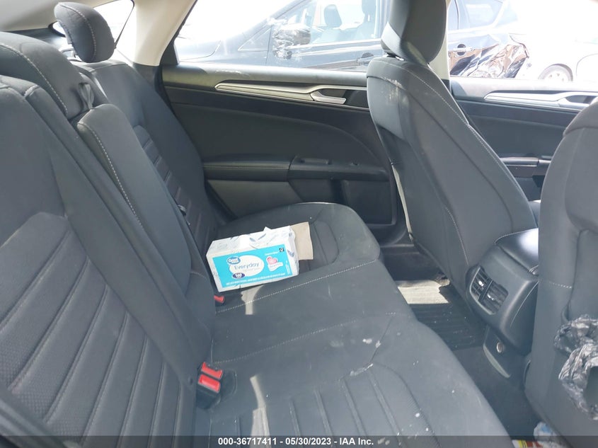 VIN 3FA6P0HD3LR260559 2020 FORD FUSION SE