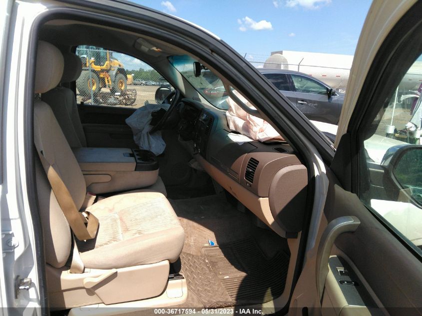 2013 CHEVROLET SILVERADO 1500 LT - 3GCPKSE79DG203724