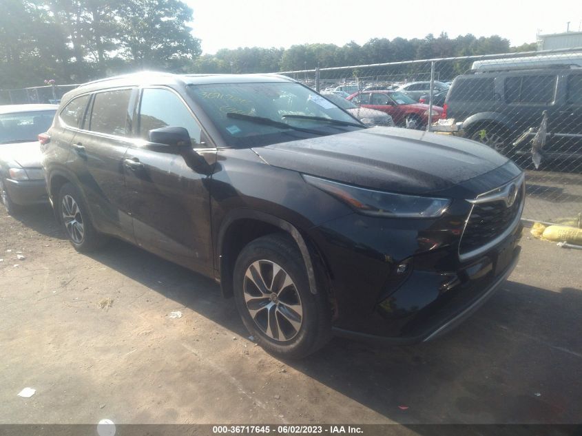 2021 TOYOTA HIGHLANDER XLE - 5TDHZRBH1MS534935