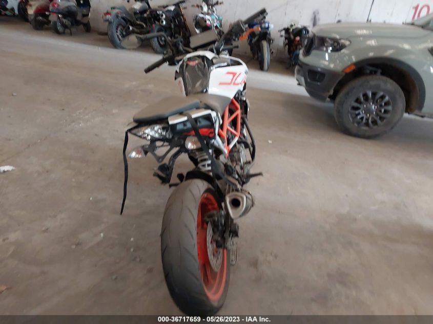2017 KTM 390 DUKE MD2JPJ403HC241930