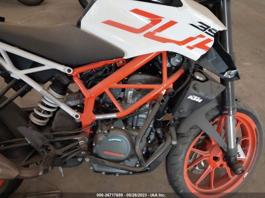 2017 KTM 390 DUKE MD2JPJ403HC241930