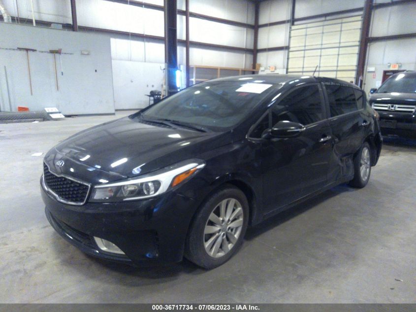 2017 KIA FORTE5 EX KNAFX5A87H5670731