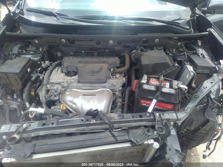 VIN JTMWFREV8JJ174380 2018 TOYOTA RAV4 XLE