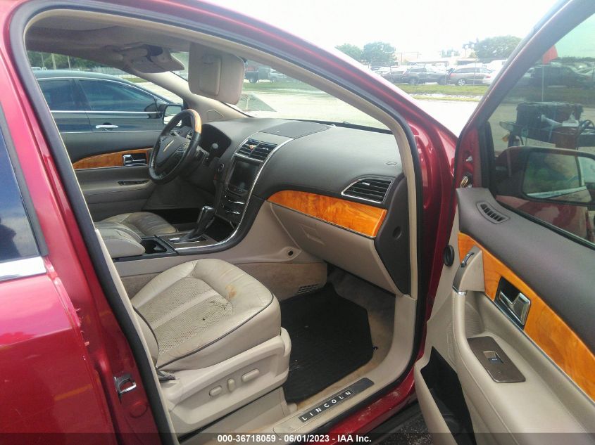 2013 LINCOLN MKX - 2LMDJ6JK5DBL10246