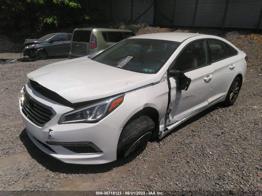 2015 HYUNDAI SONATA 2.4L SE - 5NPE24AFXFH148484