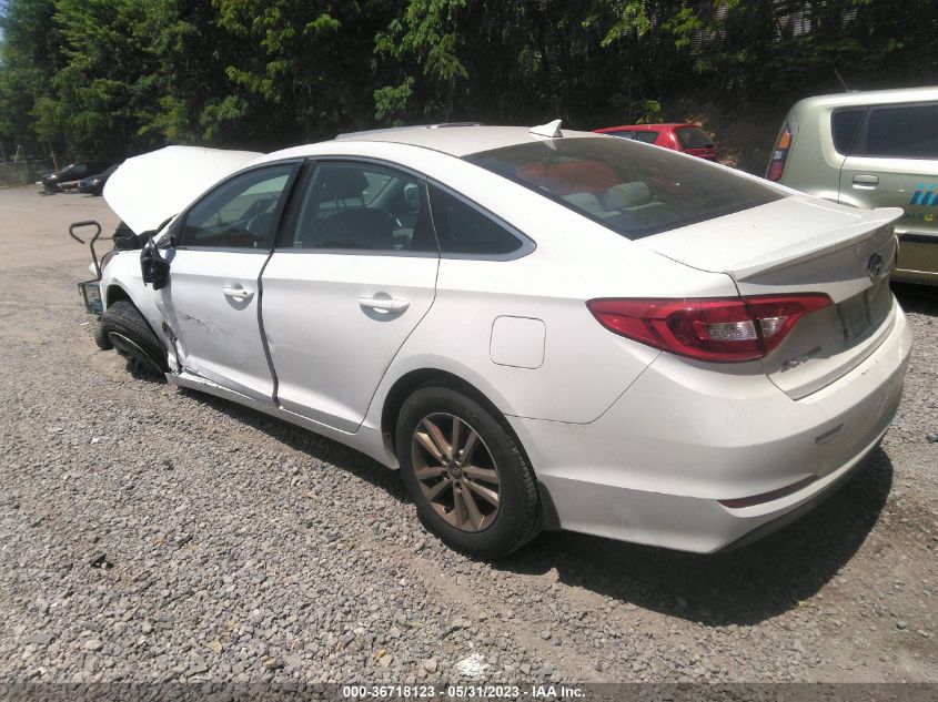 2015 HYUNDAI SONATA 2.4L SE - 5NPE24AFXFH148484