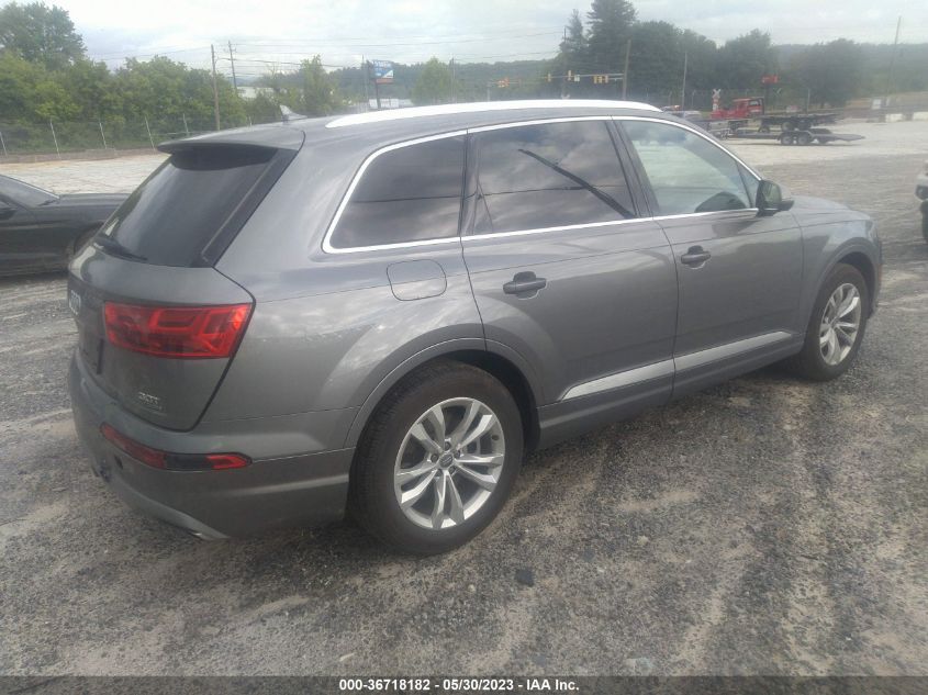 WA1LAAF75HD002703 2017 AUDI Q7, photo no. 4