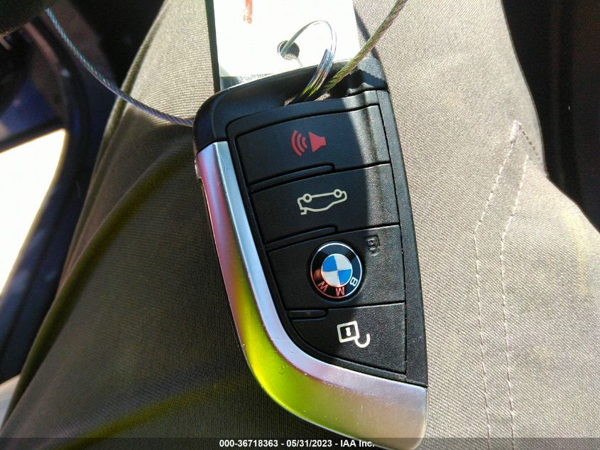 2018 BMW X1 XDRIVE28I - WBXHT3C32J5L25936