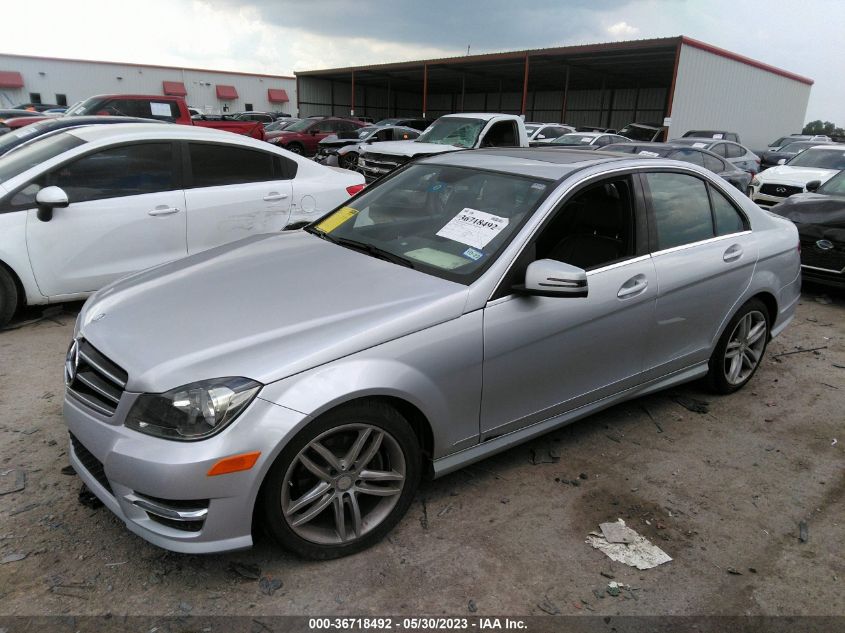 2014 MERCEDES-BENZ C-CLASS C 250 - WDDGF4HBXEA956975