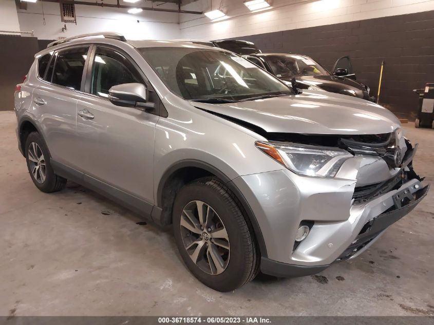 2016 TOYOTA RAV4 XLE - 2T3RFREV8GW431402