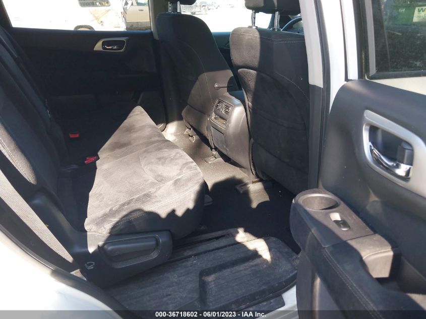 2016 NISSAN PATHFINDER SV - 5N1AR2MMXGC622905