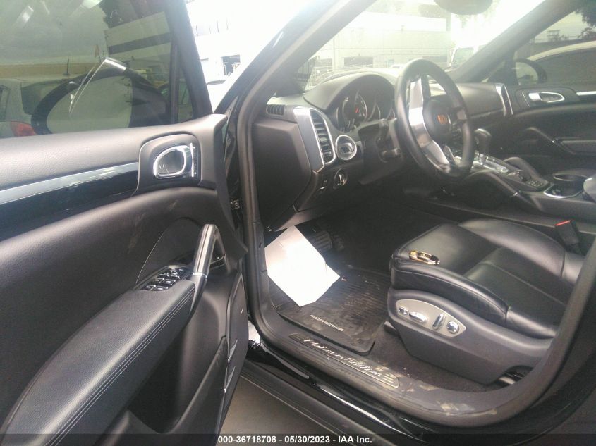 2018 PORSCHE CAYENNE - WP1AA2A26JKA05771