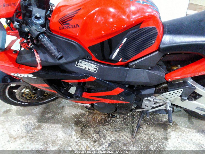 2002 HONDA CBR900 RR JH2SC50082M003342