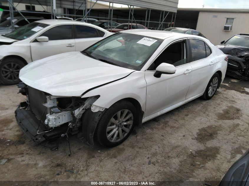 2018 TOYOTA CAMRY LE - 4T1B11HK7JU667803
