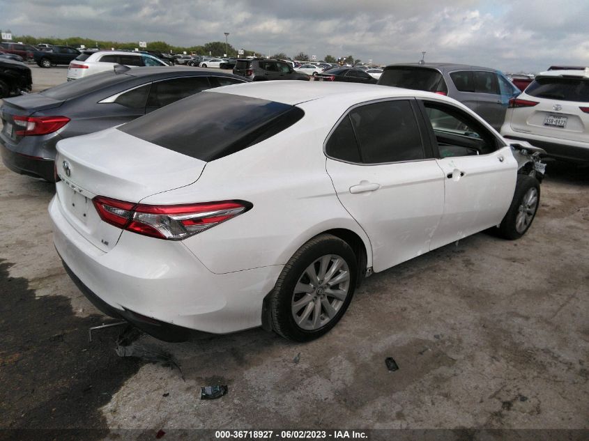2018 TOYOTA CAMRY LE - 4T1B11HK7JU667803