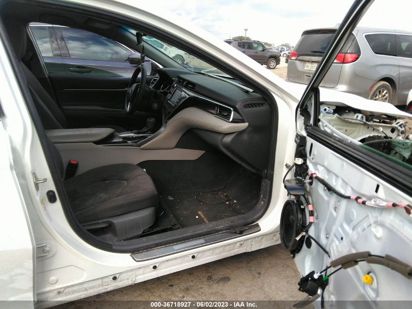 2018 TOYOTA CAMRY LE - 4T1B11HK7JU667803