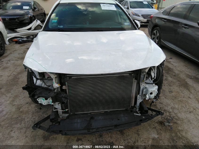 2018 TOYOTA CAMRY LE - 4T1B11HK7JU667803
