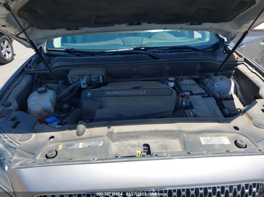 VIN 2LMPJ6LPXKBL35730 2019 LINCOLN NAUTILUS RESERVE