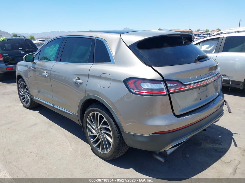 VIN 2LMPJ6LPXKBL35730 2019 LINCOLN NAUTILUS RESERVE