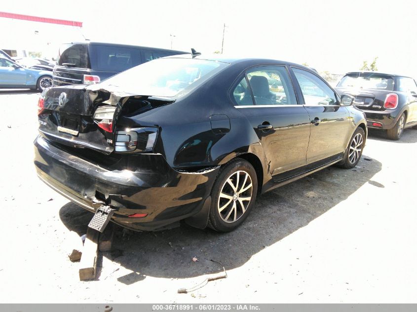 2017 VOLKSWAGEN JETTA 1.4T SE - 3VWDB7AJ2HM402510