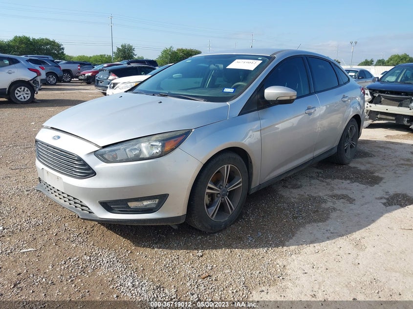 VIN 1FADP3FE9HL307670 2017 FORD FOCUS SE