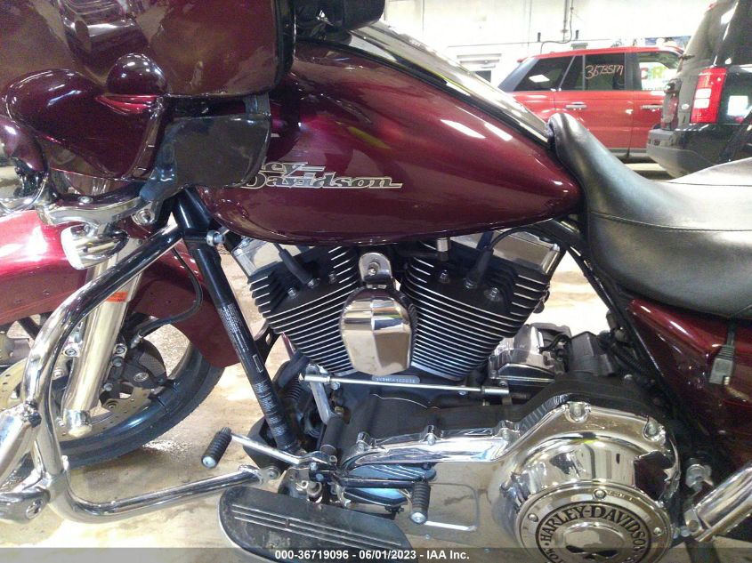 2014 HARLEY-DAVIDSON FLHXS STREET GLIDE SPECIAL - 1HD1KRM14EB668576