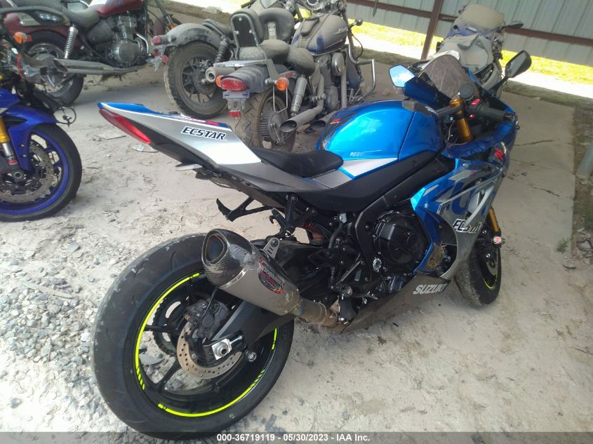 2022 SUZUKI GSX-R1000 R - JS1DM11H0N7100009
