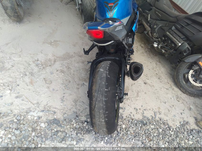 2022 SUZUKI GSX-R1000 R - JS1DM11H0N7100009