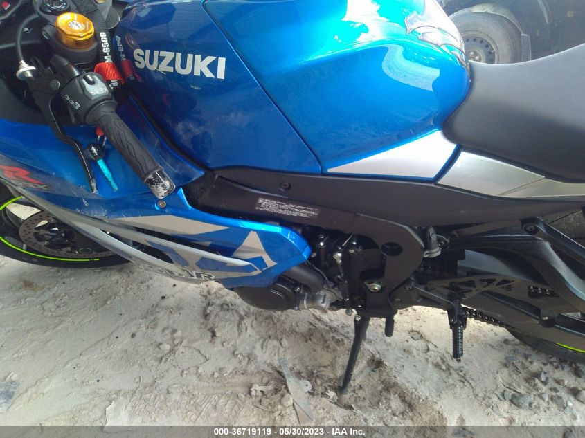 2022 SUZUKI GSX-R1000 R - JS1DM11H0N7100009