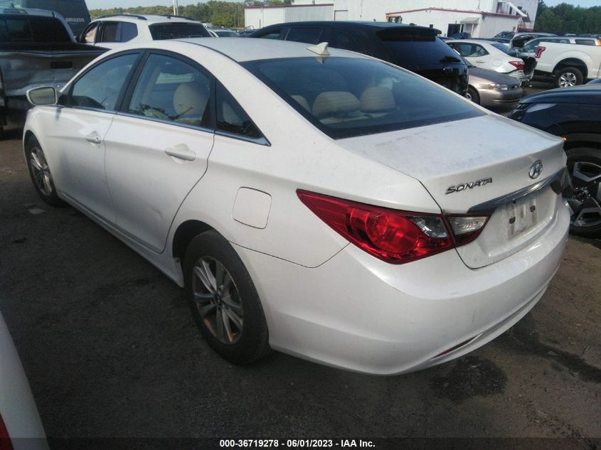 2013 HYUNDAI SONATA GLS - 5NPEB4AC3DH709692