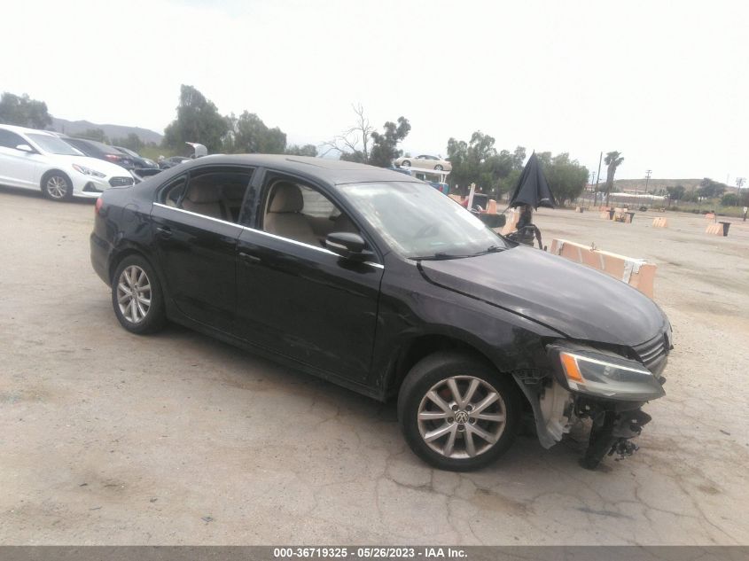 2013 VOLKSWAGEN JETTA SEDAN SE W/CONVENIENCE/SUNROOF - 3VWDP7AJ3DM375734