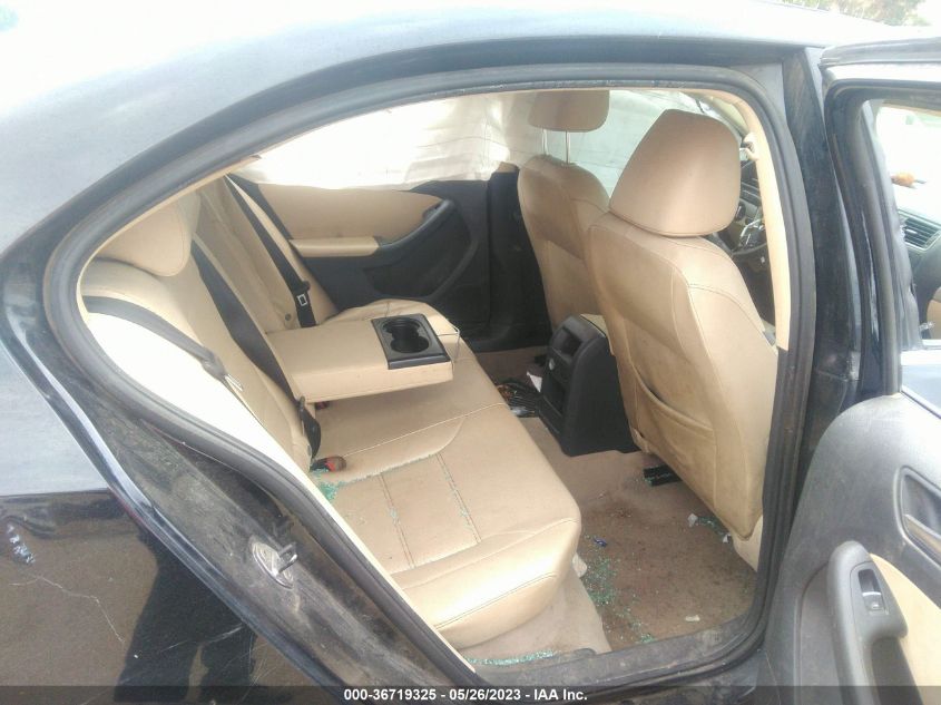 2013 VOLKSWAGEN JETTA SEDAN SE W/CONVENIENCE/SUNROOF - 3VWDP7AJ3DM375734