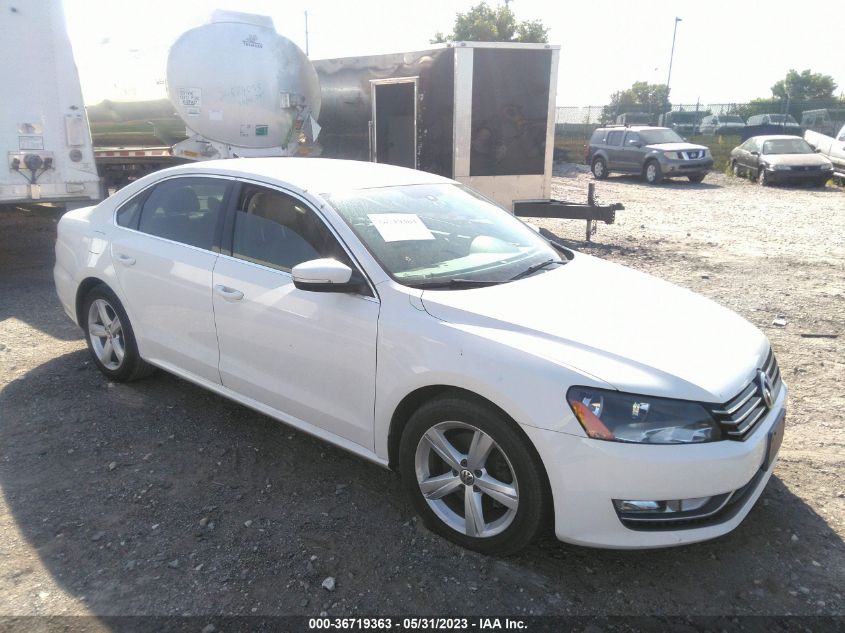 2015 VOLKSWAGEN PASSAT 1.8T LIMITED EDITION - 1VWAT7A39FC079217