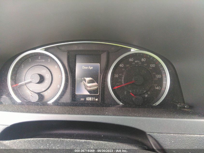 2015 TOYOTA CAMRY SE - 4T1BF1FK3FU945527