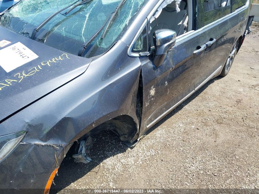 2018 CHRYSLER PACIFICA LIMITED - 2C4RC1GG5JR102988