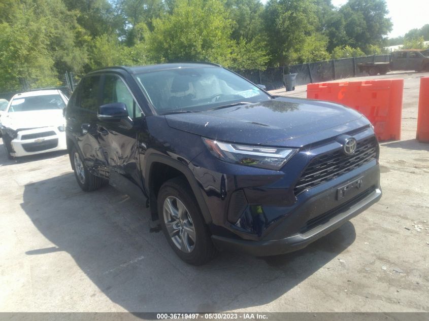 2022 TOYOTA RAV4 XLE - 2T3P1RFV6NW259047