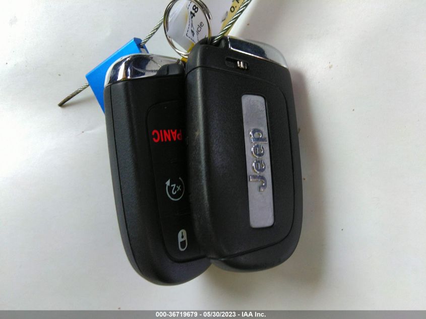 2016 JEEP RENEGADE LATITUDE - ZACCJBBT6GPE30617