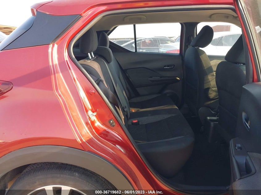 VIN 3N1CP5CU1KL545802 2019 NISSAN KICKS SV