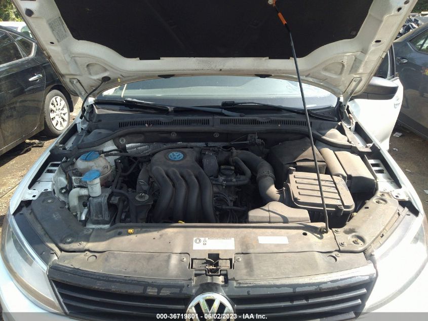 2014 VOLKSWAGEN JETTA SEDAN S - 3VW1K7AJ2EM414929