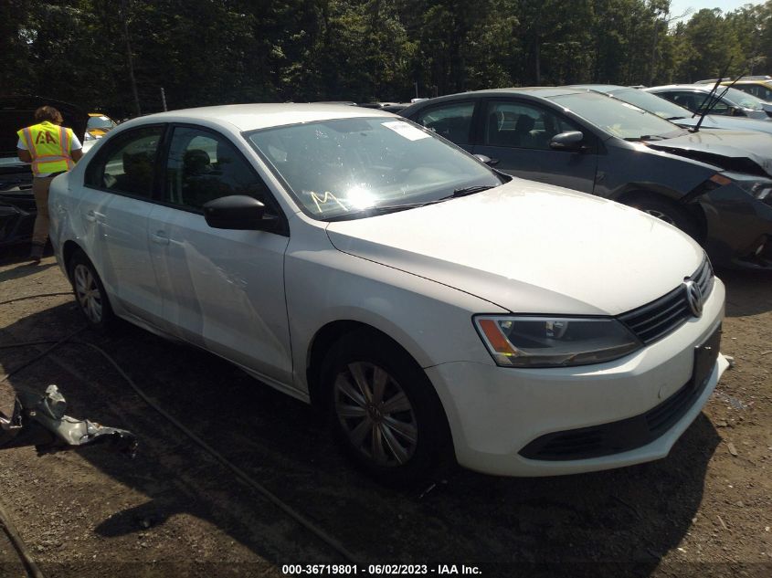 2014 VOLKSWAGEN JETTA SEDAN S - 3VW1K7AJ2EM414929