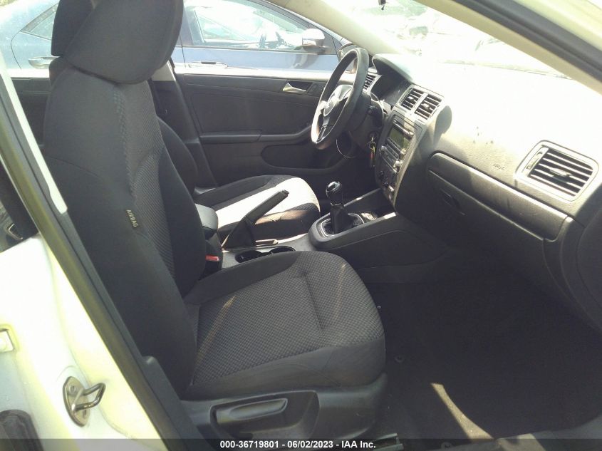 2014 VOLKSWAGEN JETTA SEDAN S - 3VW1K7AJ2EM414929