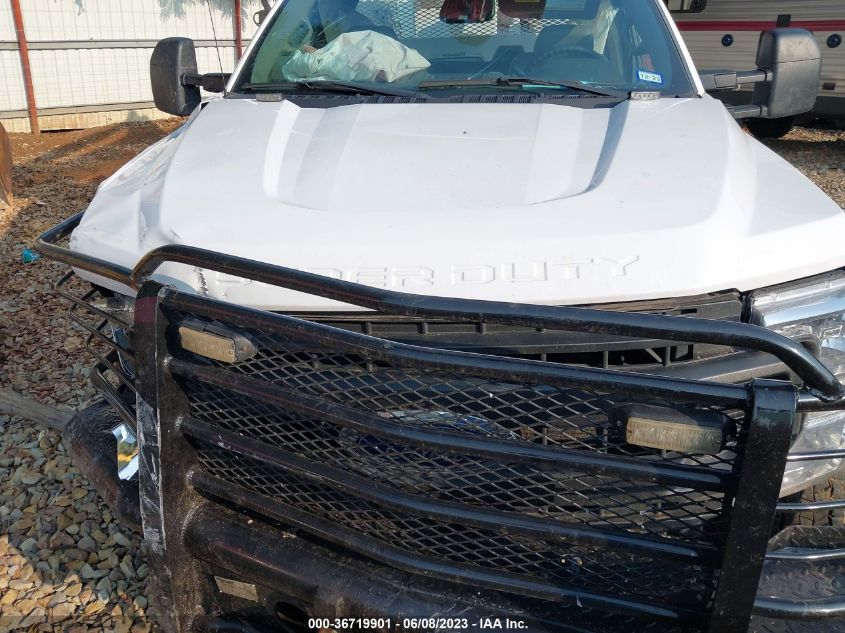2020 FORD SUPER DUTY F-550 DRW XL/XLT 1FDUF5HT6LDA10181