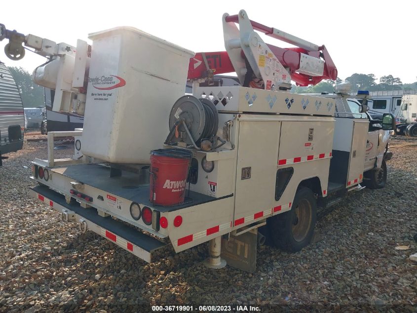 2020 FORD SUPER DUTY F-550 DRW XL/XLT 1FDUF5HT6LDA10181