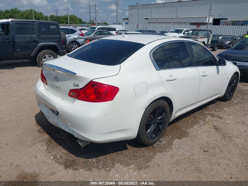 2015 INFINITI Q40 JN1CV6AP1FM580232