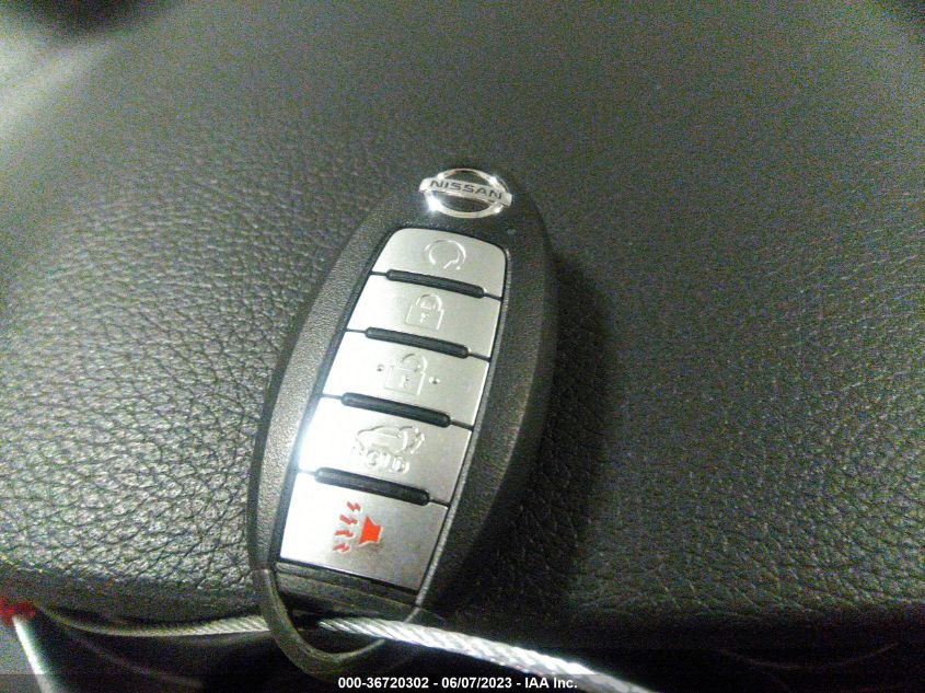 2019 NISSAN ROGUE SL - 5N1AT2MV9KC730449